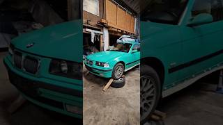 BMW e36 Compact Kleinanzeigenprojekt 323ti Individual Fidschigrün #e36 #bmw #classiccars #individual