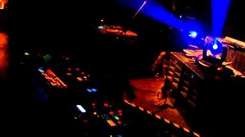 Datgirl and Zapper- live