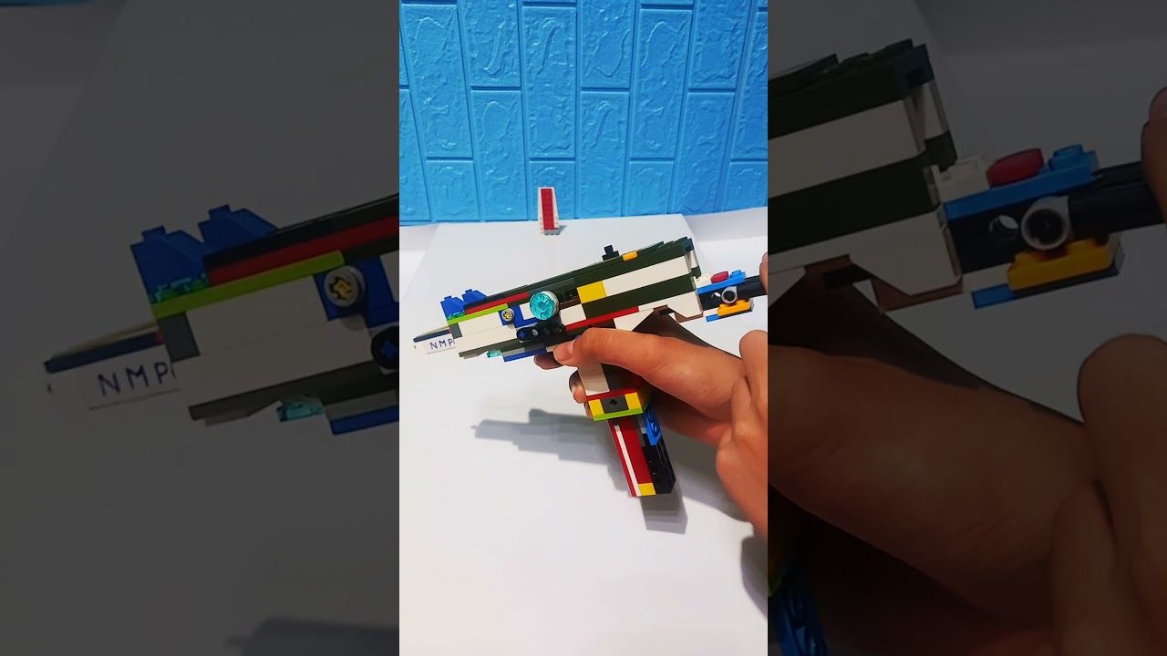 LEGO Mac 10 ( rubber band gun )