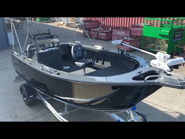 Tabs Boats - 5400 Territory Pro Side Console