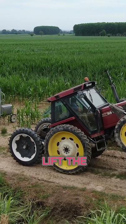 Transformer Tractor with Hydraulic Lift