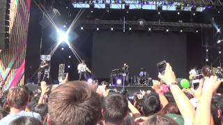Kangaroo Court - Capital Cities (Lollapalooza Chile 2014)