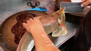 Тайская Еда - Скат Акула Карри Бангкок Морепродукты Таиланд
