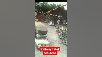16M views!  Railway fatak accident by Road vehicle 🏭🚛