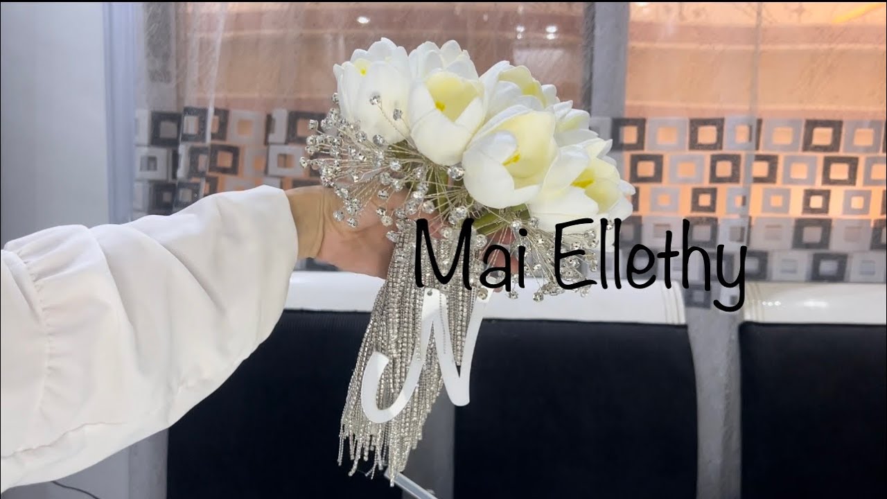 طريقه عمل بوكيه العروسه التوليب الكبير وتثبيت فرع فصوص الالماظ في الورده و طريقه الشراشيب الالماظ