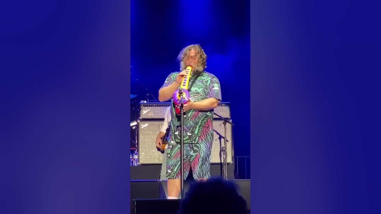 Jack Black's incredible Sax-A-Boom solo 🎷