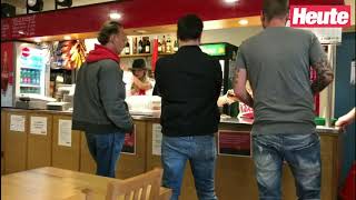 Hier Serviert O-Queen Rauch Bier Und Semmerl