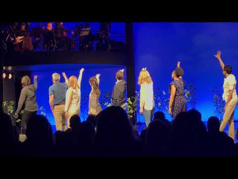 Dear Evan Hansen’s Gabrielle Carrubba and cast’s curtain call after her 1/13 performance as Zoe