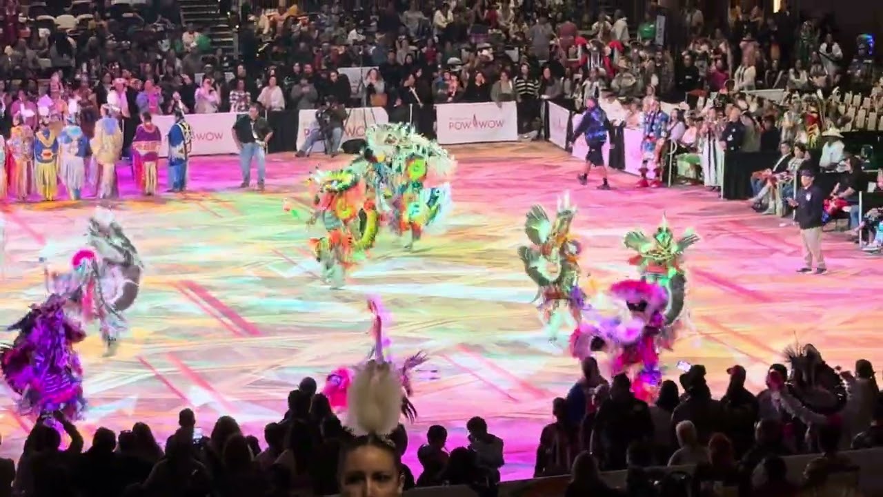 Teen Boys Fancy 2026 Pechanga Powwow SNL Hochunk Station and Leading Arrow Back 2 Back