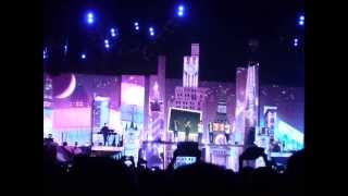 One Direction - Change My Mind (Live @ Ziggo Dome, Amsterdam, The Netherlands)