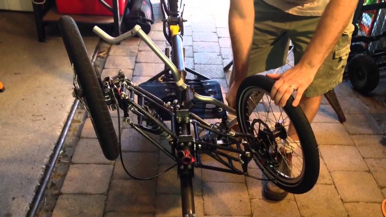 EATSRHPV upside down showing tilting and steering mechanisms in action