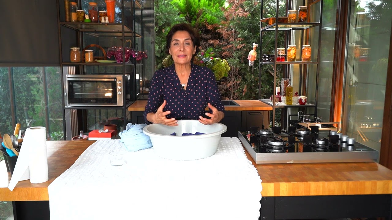 Küçülen Yün Kazakları Eski Haline Getirmenin Püf Noktası - Meltem Açıkel