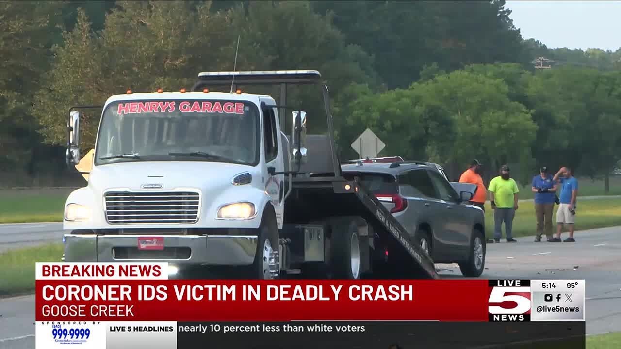 VIDEO: Coroner IDs victim in deadly crash - YouTube