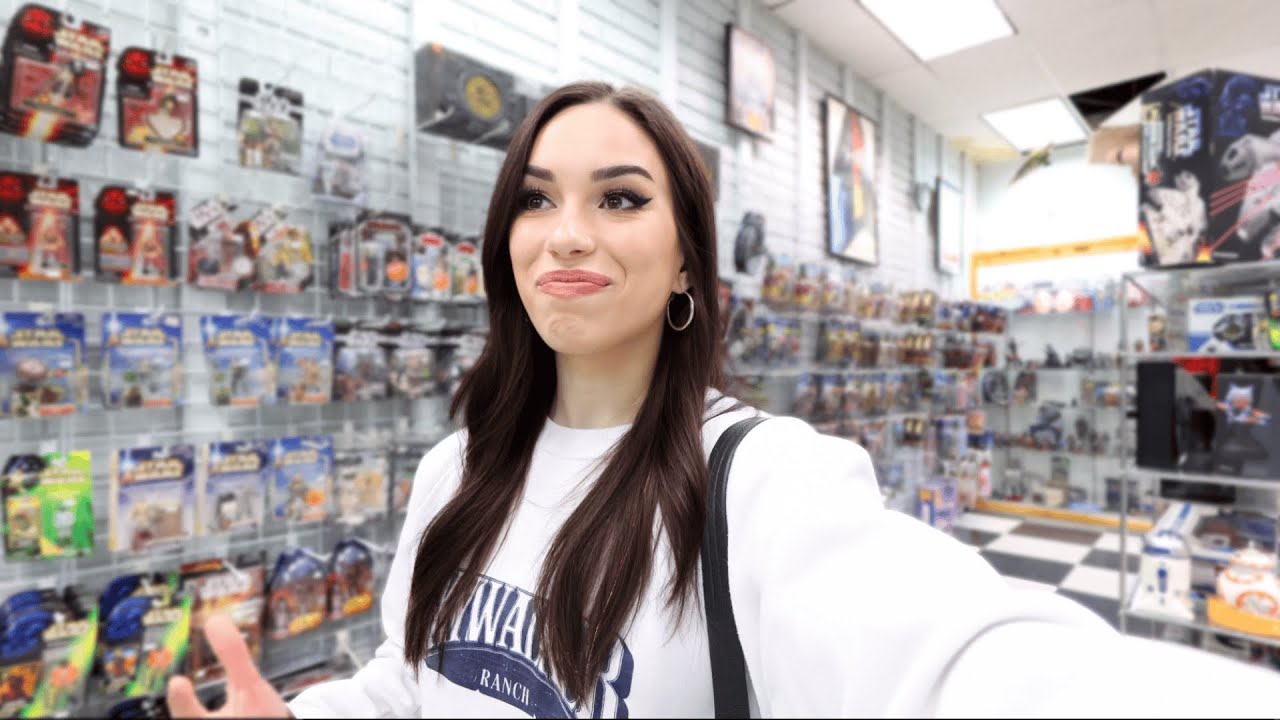 STAR WARS TOY HUNTING!! | Vintage Collectibles, Kenner Figures, & more!