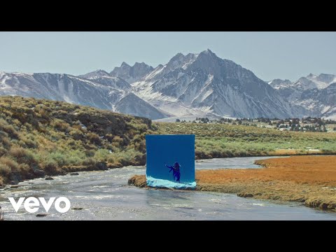 Tiësto – “BLUE” ft. Stevie Appleton