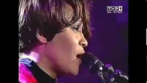 Whitney Houston Live - It Hurts Like Hell