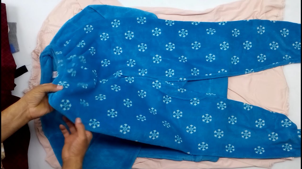 Мешок № 108062 Одежда для дома и сна, крем. Италия. Арт 3507. Вес 33,7 кг. Кол-во 137 шт