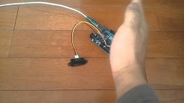 距離センサとブザーをつなげてみた（Arduino )