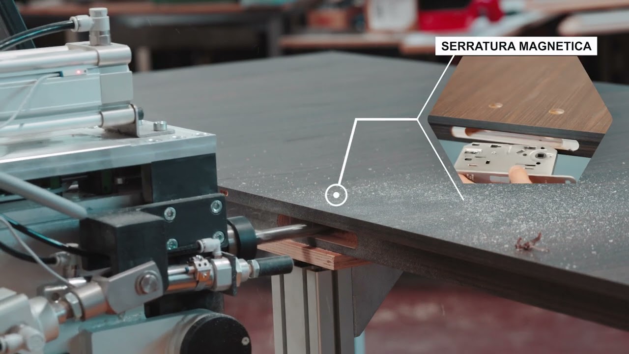 TEKNODOOR 3001 PLUS - Serratura su pannello porta