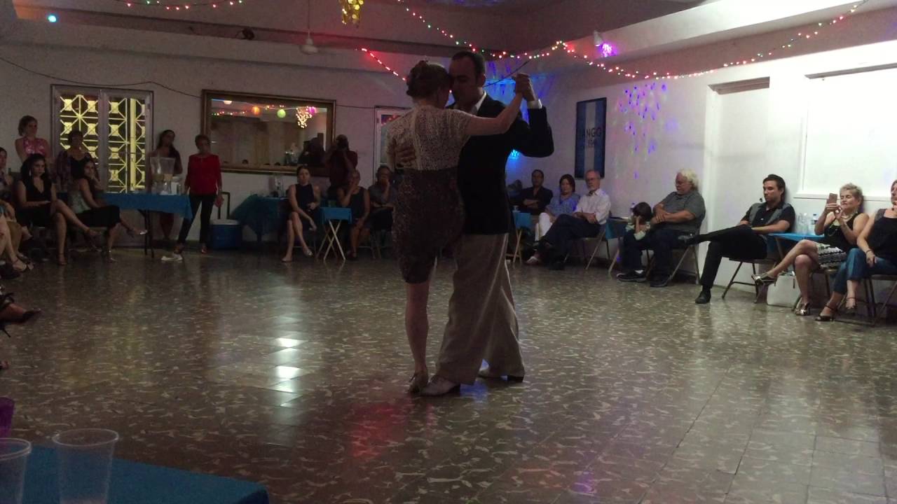 Alberto Ramos Cordero y Micaela Colleen Barrett (San Juan, PR)