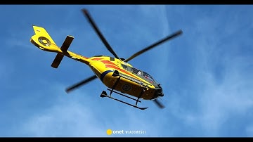 Dramatyczne zdarzenie: Auto potrąciło dwie 15-latki na pasach. Lądowanie śmigłowca LPR