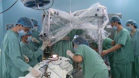 Cấy điện cực ốc tai - cứu tinh của trẻ em khiếm thính bẩm sinh