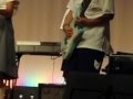 中学生がライブで「会いたくて」のソロを弾いてみた.AVI