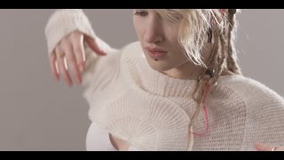 Röyksopp - Something In My Heart (Music Video)