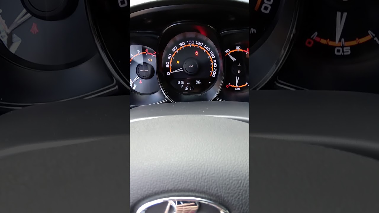 Веста хлопок при запуске двигателя - 90 фото