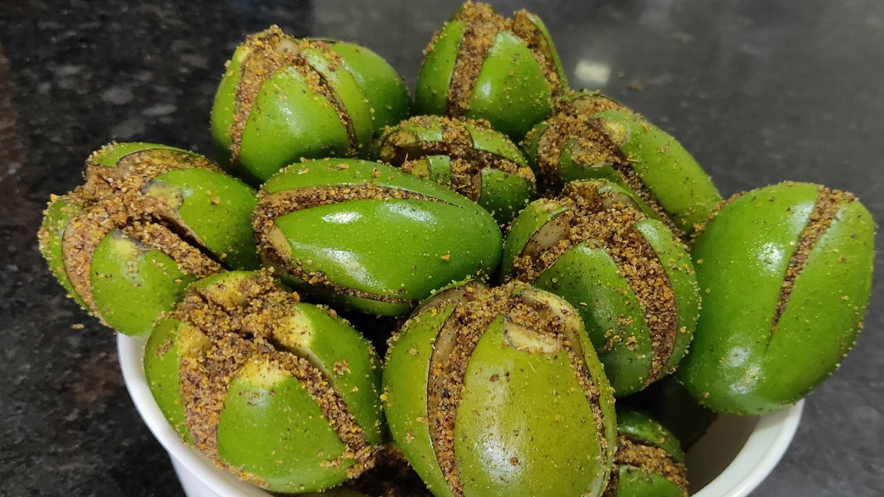 aam ka achar साबुत कच्चे आम का अचार Mango Pickle Recipe बिना धूप ऐसे बनाए सालों चलने वाला चटपटा अचार