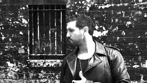 Alan Munro Feat. Thom Russo Jr. - Luna Llena (Dire...