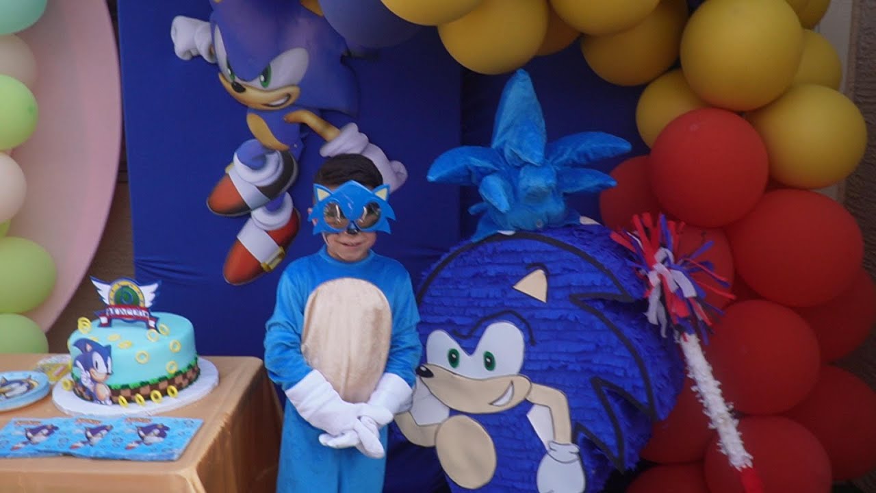 PIÑATA DE SONIC Y DE GABY, PASTEL, PAYASO Y ABRIENDO REGALOS #piñata #sonic #happy #happybirthday 🍭🎂