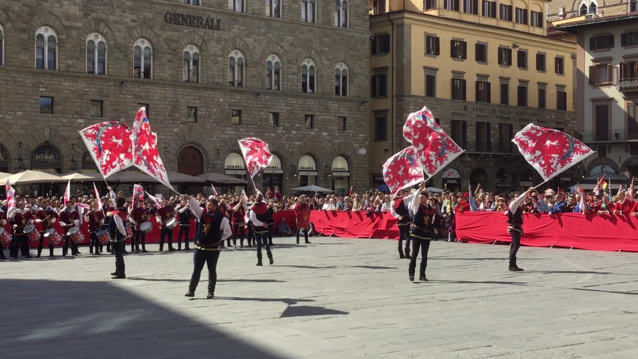Esibizione piccola squadra sbandieratori città di Narni al XXVI Trofeo Marzocco a Firenze 2019