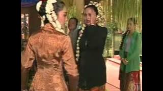 Mariam Belina menggali kubur dlm KACA BENGGALA