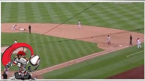 Phillies infielder dupes trea turner, turns sweet double play late in game