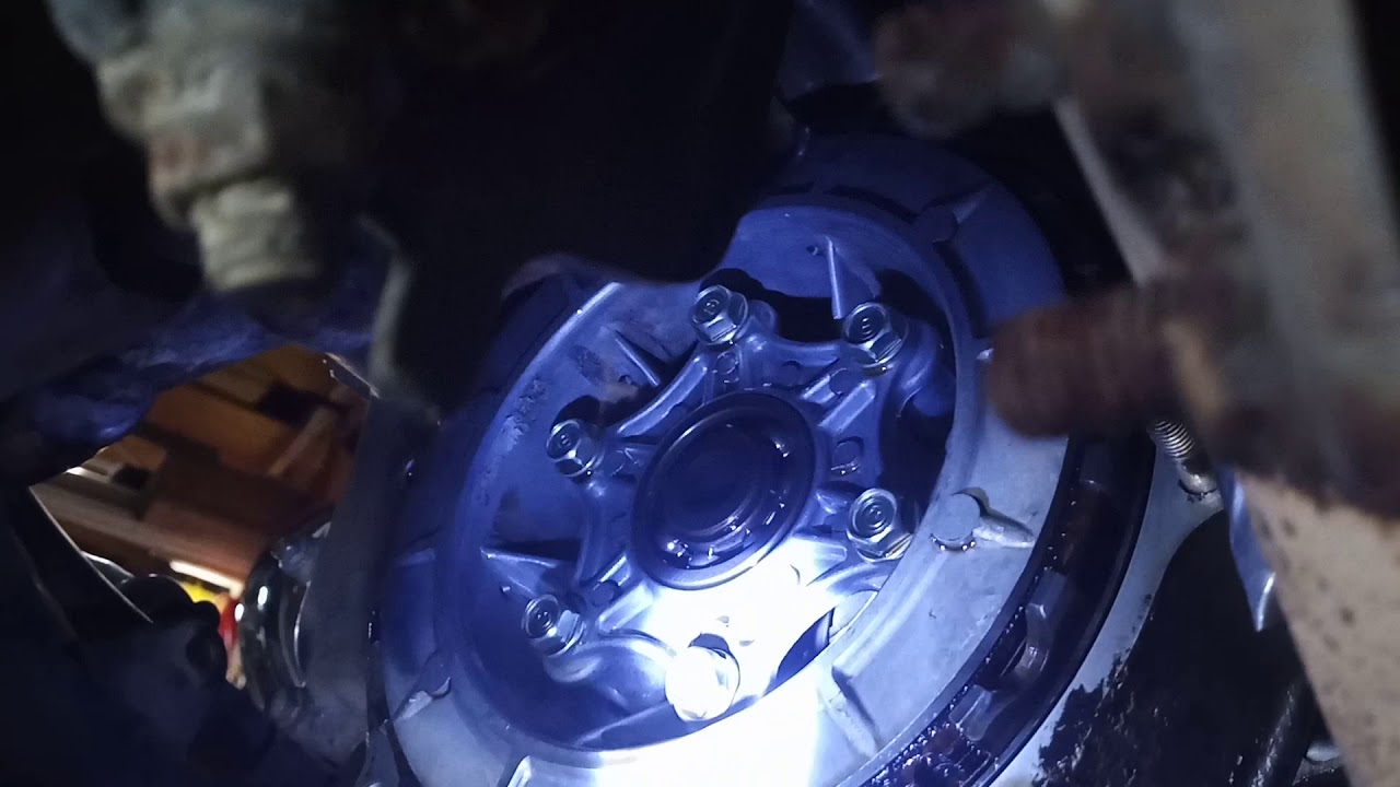 1984 Honda Goldwing gl1200. Clutch replace/checking. - YouTube