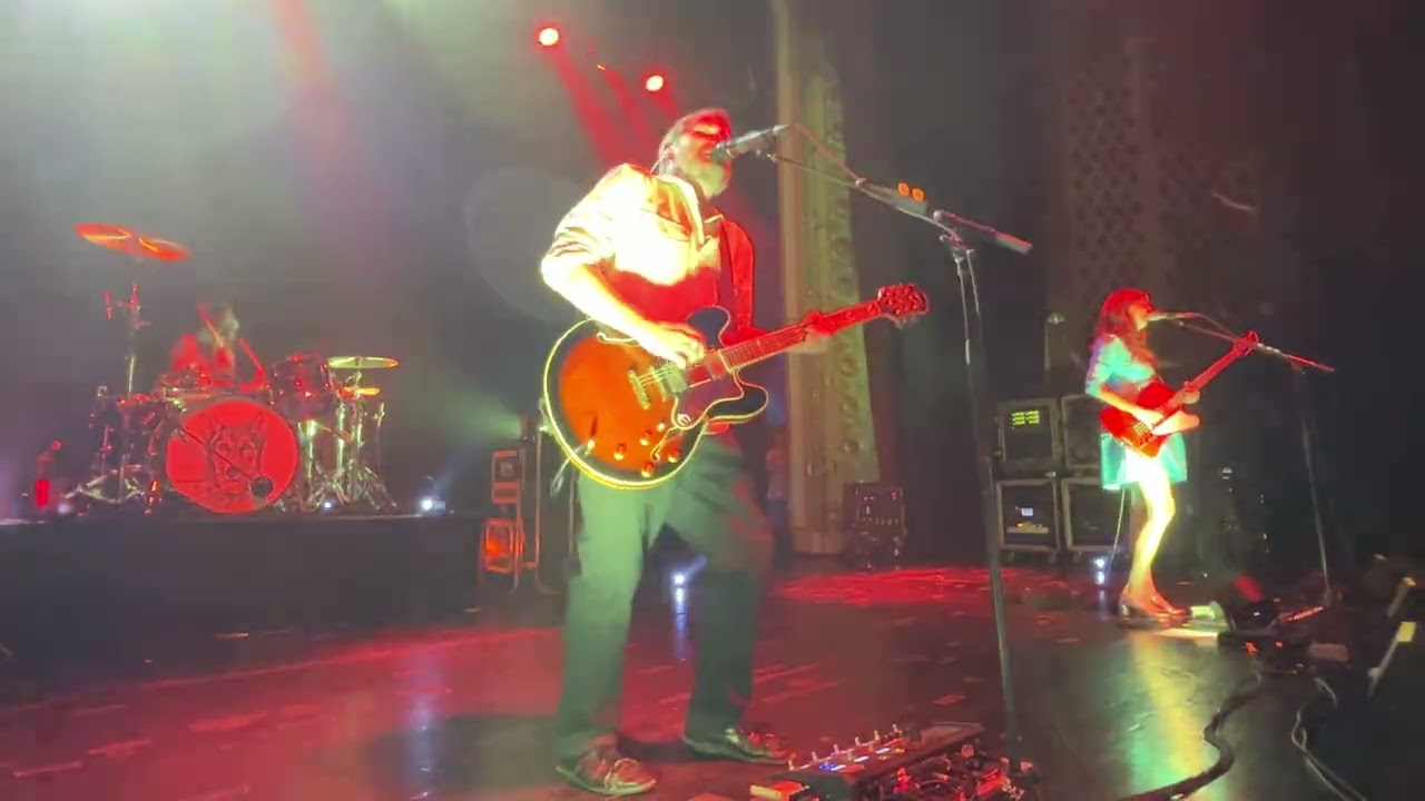 Silversun Pickups - Panic Switch - Crazy Train Intro (Keswick Theatre) 8/24/25