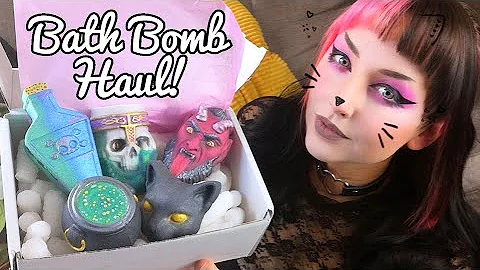 Discover Unique Bath Bombs from Etsy!