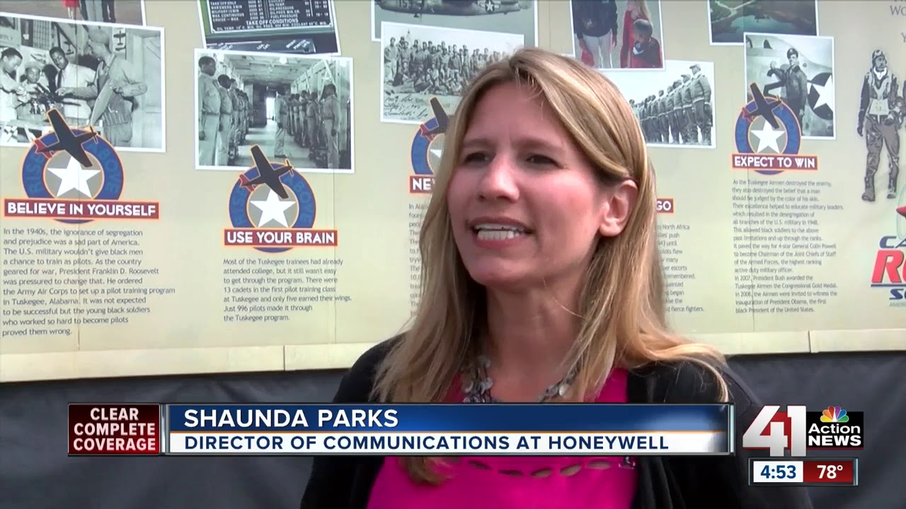 Traveling exhibit teaches about Tuskegee Airmen - YouTube