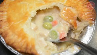 How to make perfect Pie Crust and Chicken Pot Pie || Easy Chicken Pot Pie Recipe ||