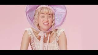 Miley Cyrus - WTF Do I Know  Resimi