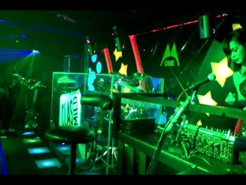 DJ Pingkan Stephanie Feat Pinkan Mambo - Duo Pingkan @M one Harbour bay kasmaran belly dance