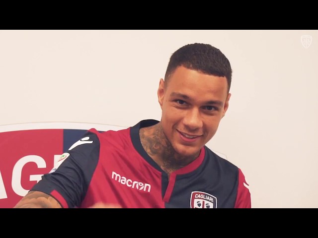 When Gregory van der Wiel did THIS 👋😂 #Shorts 