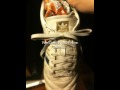 How to tie a shoe with the "Reef Knot"