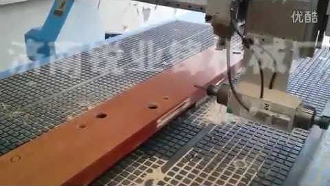 RD-1325 ATC CNC router with bidirectional spindle