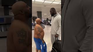 QUEENZFLIP RUNS DOWN ON WWE STAR OMOS AT THE AIRPORT !!