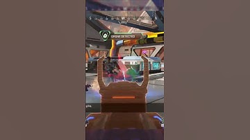 Mirages Decoys - Shoot or Panic (Both) #Shorts #Apex #ApexLegends #ApexClips #ApexFunny