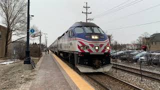 Metra #402 State Of Illinois Heritage unit comes into Northbrook  3/10/22
