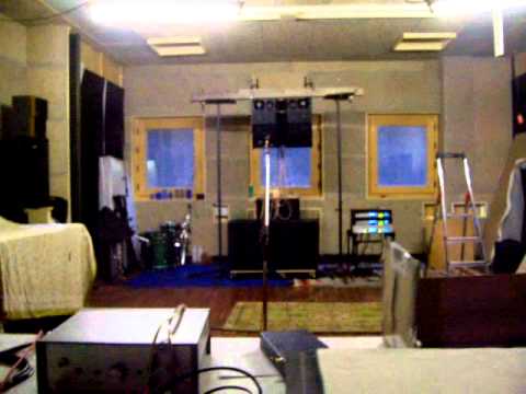 DIY line array built using FaitalPro loudspeakers and two RCF 18" subwoofer #3