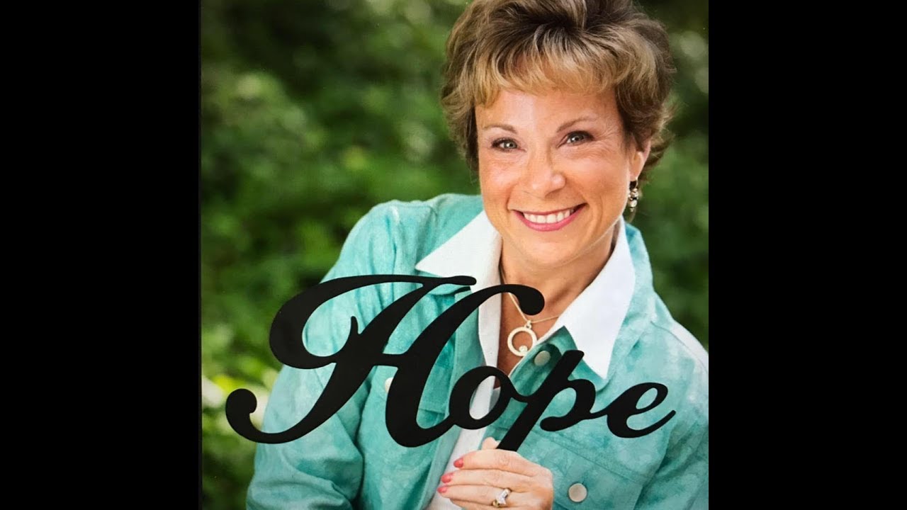 A Doctor's Story of Recovery from Depression with Michelle Bengtson - Thriving Writers Show #4